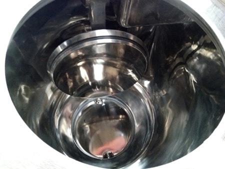 Pneumatic discharge