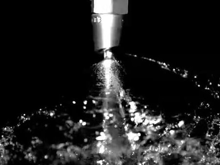 Spraying effect