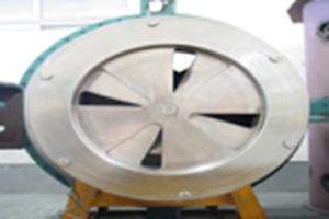Discharge valve
