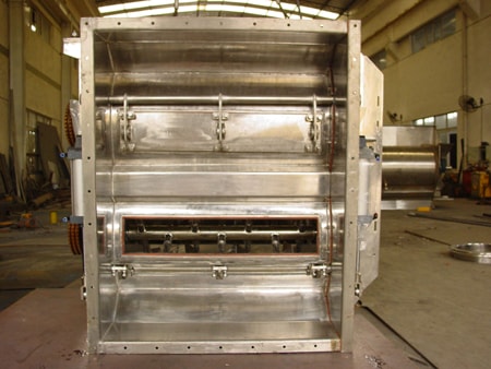 Discharge valve