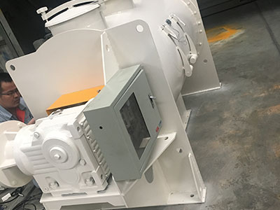 Shuanglong Successfully Delivers China’s First 20m³ Plow Shear Mixer / Reactor for Calcium Soap Industry